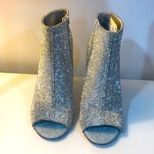 Steve Madden silver Sequin open toe heel sandal